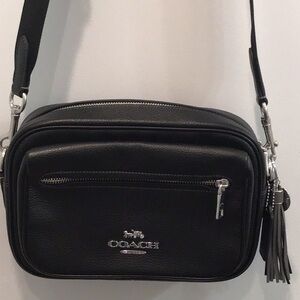 New Coach ladies Black Leather Crossbody Bag.